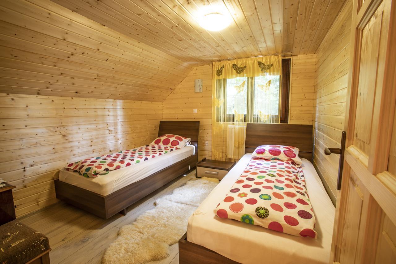 Cabana Adrienne Ізвору-Мурешулуй Екстер'єр фото
